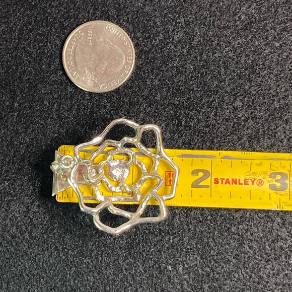 Silver Jeweled Flower Necklace Charm Free AnyOrder - Picture 3 of 3